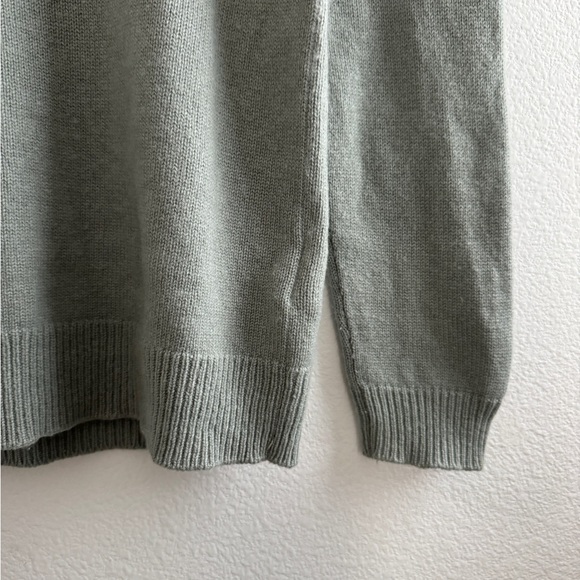 COS Cashmere Sweater - Picture 3 of 12